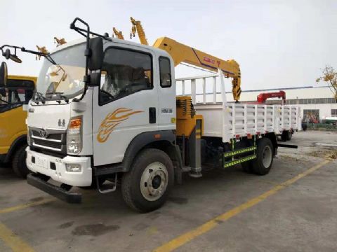 點擊查看詳細信息<br>標題：5噸重汽豪曼隨車吊 閱讀次數：2201
